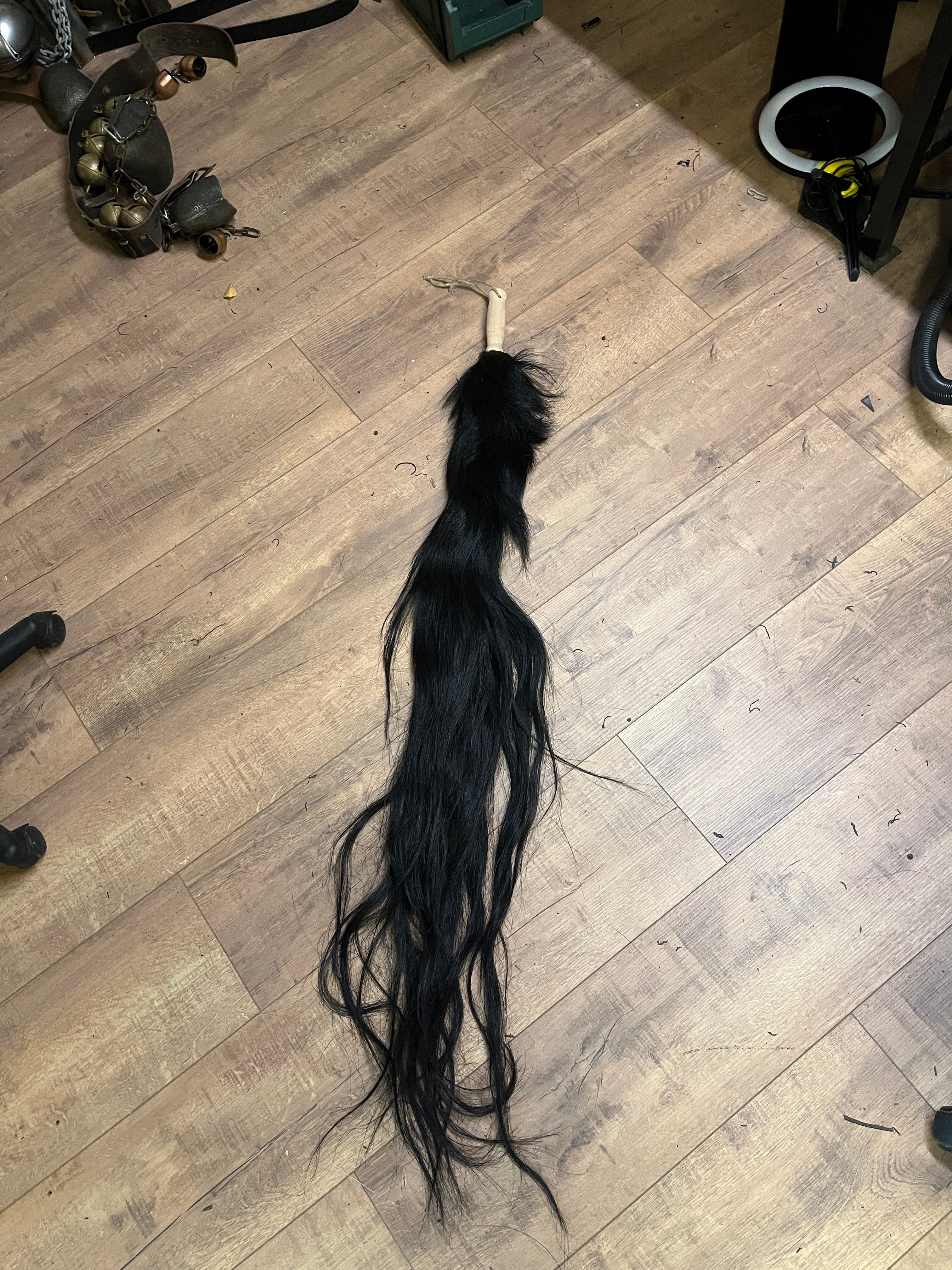Pferde Schweif Schwarz mit Griff